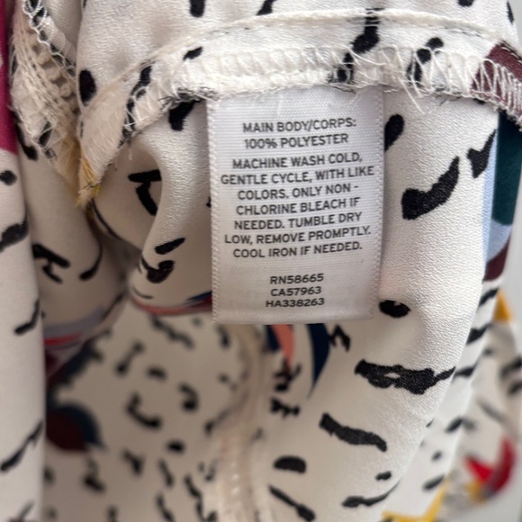 Women's HALOGEN from Nordys Sleeveless Patterned Top w/Pop of Color - Size M - Picture 4 of 9